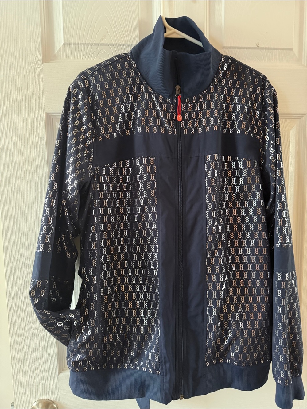 Limited edition Lululemon jacket. Like new.